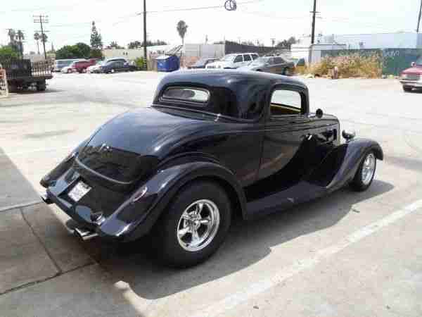 1934 Ford 3 Fenster Coupe. Hot Rod ! BESTZUSTAND ! Nur BESTE Teile NEU NEU NEU