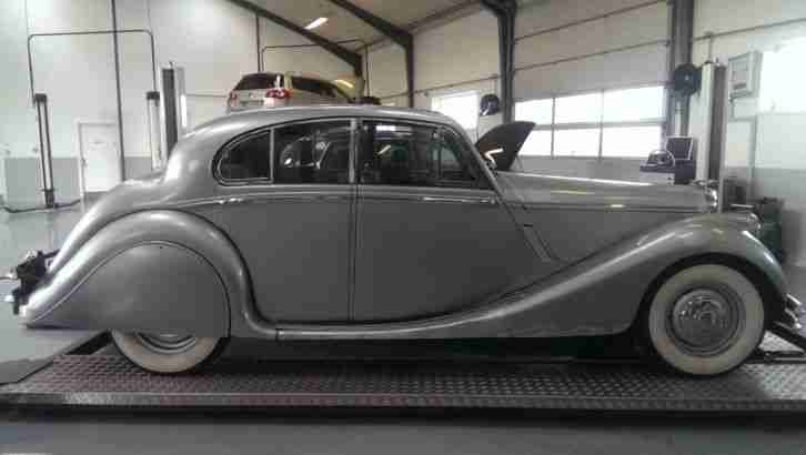 1950 Jaguar Mark V 3.5L Saloon mit Schiebedach und