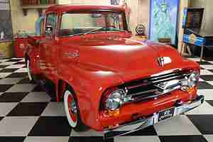 1956 Ford F-100 Pickup Truck