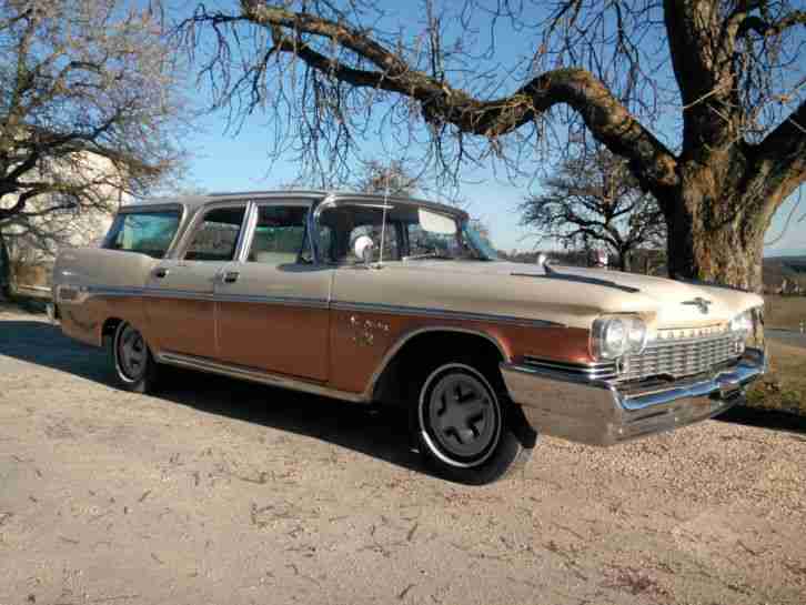 1959 CHRYSLER New Yorker Town & Country Wagon (9 sitzer