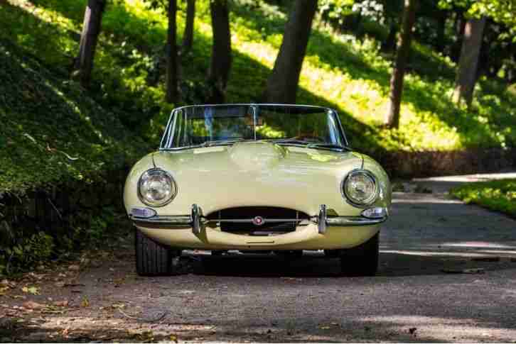 1967 Jaguar E