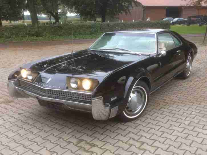 1967 Oldsmobile Toronado
