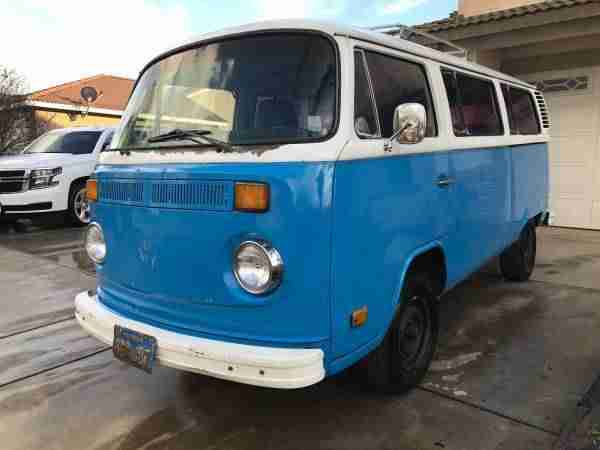 1973 Volkswagen Bus incl.shipping to Rotterdam