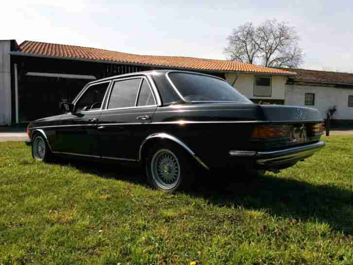 1976er Mercedes W123