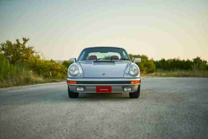 1977 Porsche 911S Targa