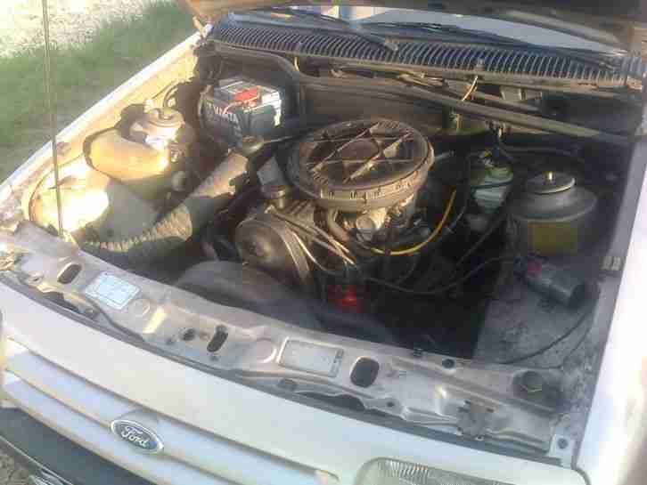 1983er Ford Sierra 1,6 mit super Ausstattung - H-Zulassung