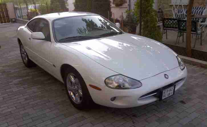 1997 XK8 Coupe