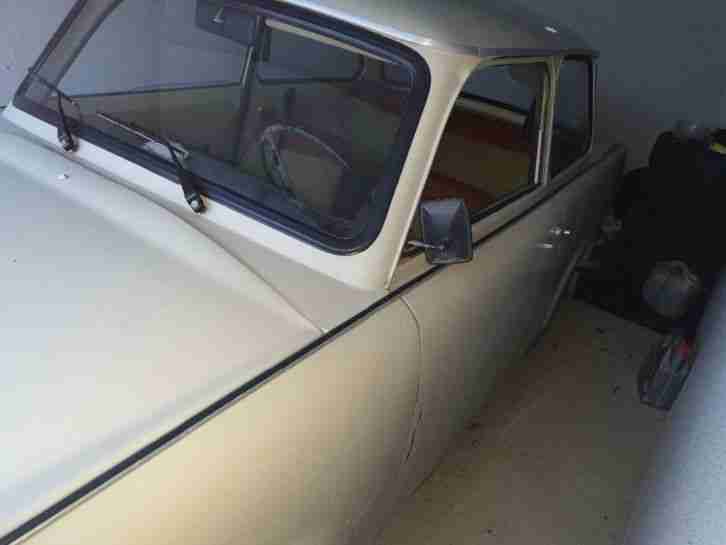 2 mal Trabant 601 Oldtimer Scheunenfund Papiere