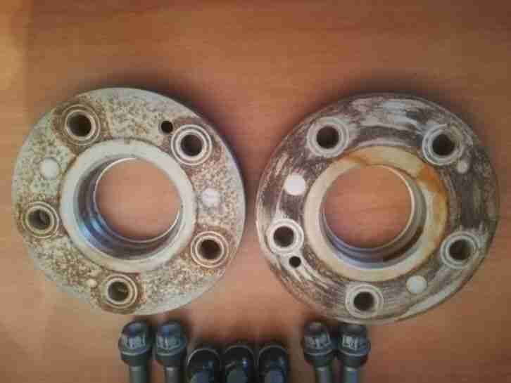 2 SatzH&R Spurverbreiterung für Porsche 986 28 mm inkl. lan.Radbolzen gebraucht