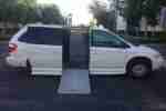 2006 Chrysler Town and Country handicap Van