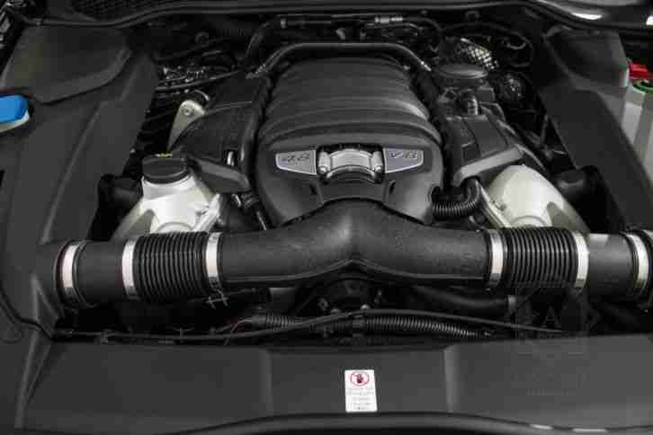 2014 PORSCHE CAYENNE