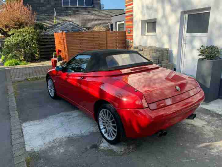 Alfa Romeo Spider (916)"TÜV NEU"SCHECKHEFT"YOUNGTIMER"