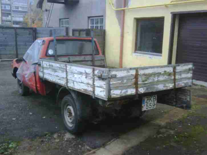 2x Datsun 1600 Nissan Pick Up Y 720 4x4 RWD Petrol Diesel KING CAB