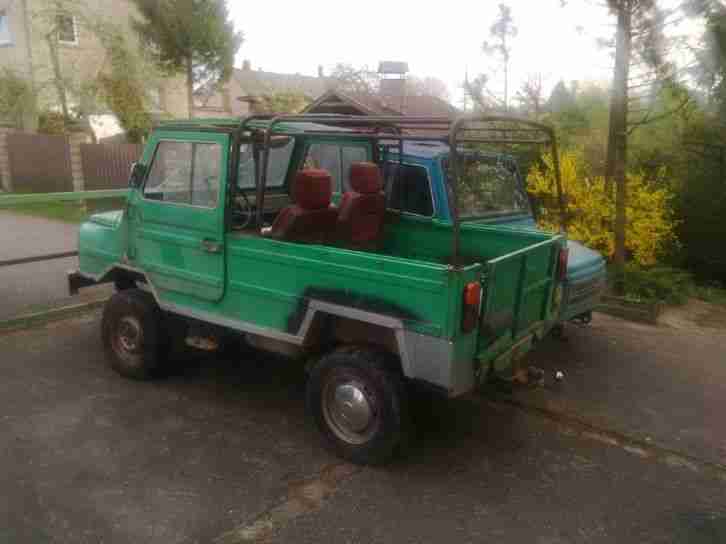 2x LUAZ 969M 969 4x4 L UAZ