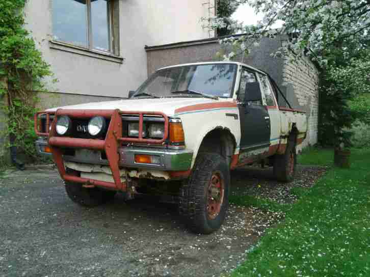 2x Nissan Datsun 720 King Cab Pickup KINGCAB
