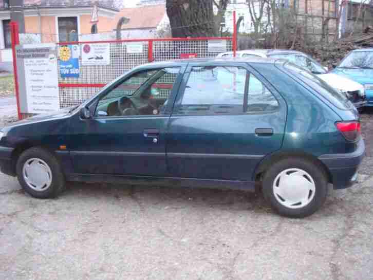 Peugeot 306 E.Z. 10 95 1, 6l 65KW 152000km 5 Türig TÜV 2 23