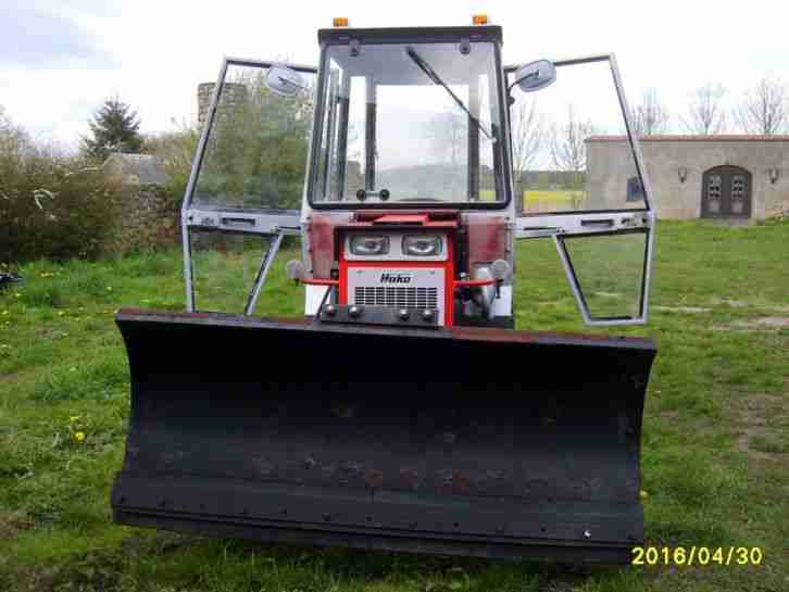 413. Hakotrac 2000 V
