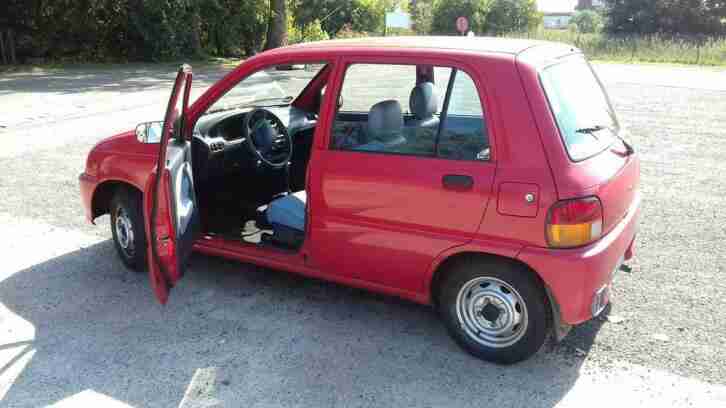 75.750 Km , Tüv , 06.2021 , Automatik , Cuore , Daihatsu , 4 Türen , HU , 2021