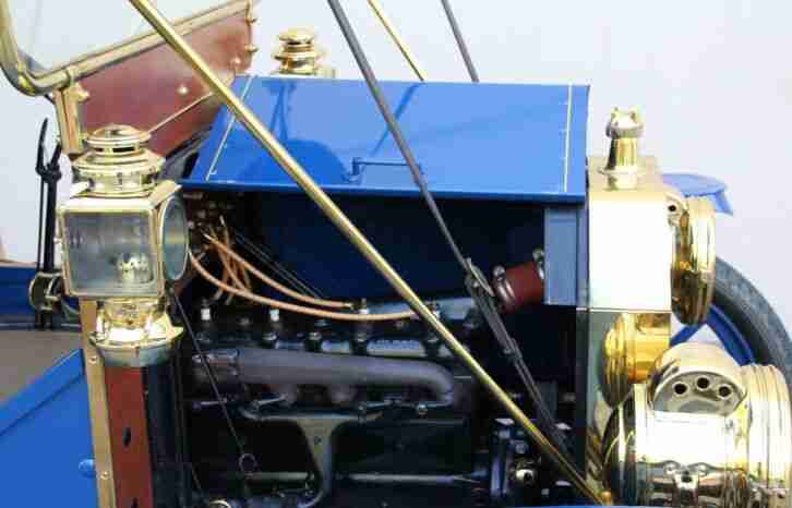 A Brass Era Model T Roadster Runabout , Old & Super Rare Mother in Law Seat