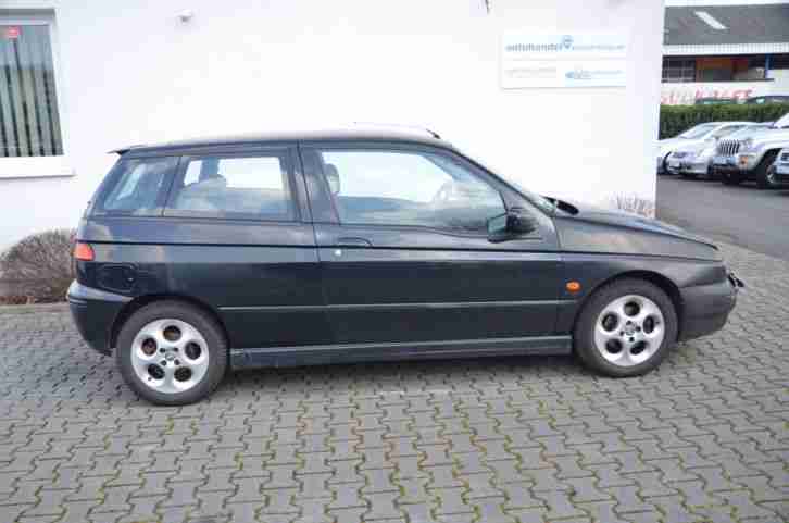 ALFA ROMEO 145 1.4 Twin Spark Beschädigung vorne/rechts