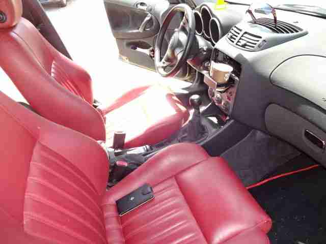 ALFA ROMEO 147 JTD 1,9 LITER DIESEL MODELL 2005 VIELE EXTRAS
