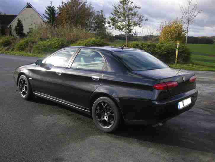 ALFA ROMEO 166 2,4 JTD TÜV neu JEDE MENGE EXTRAS NAVI KLIMA 8fach BEREIFT ALU