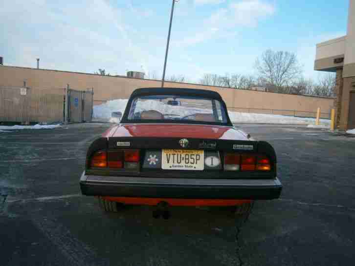 ALFA ROMEO SPIDER GRADUATE 1985 ROT WAR IM NOV.1984 30 JAHRE ALT