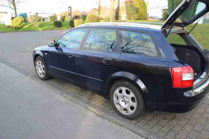 AUDI A4 AVANT 2,5 TDI