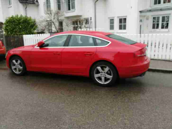 AUDI A5 SPORTBACK BRILLIANT ROT