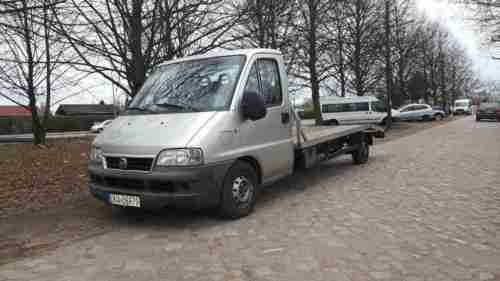 Abschleppwagen Autotransporter DUCATO mit NEU MOTOR