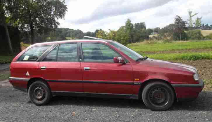 Achtung Lancia Fans :Lancia Dedra Wagon 1,8 i.e, Frischer Tüv, angemeldet !!
