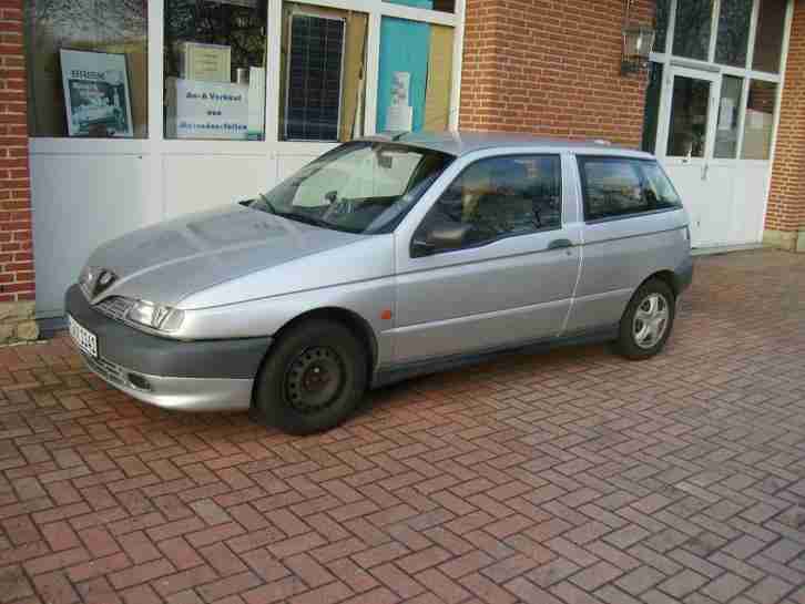 Alfa 145 (930) Baujahr 1998 mit TÜV 2018