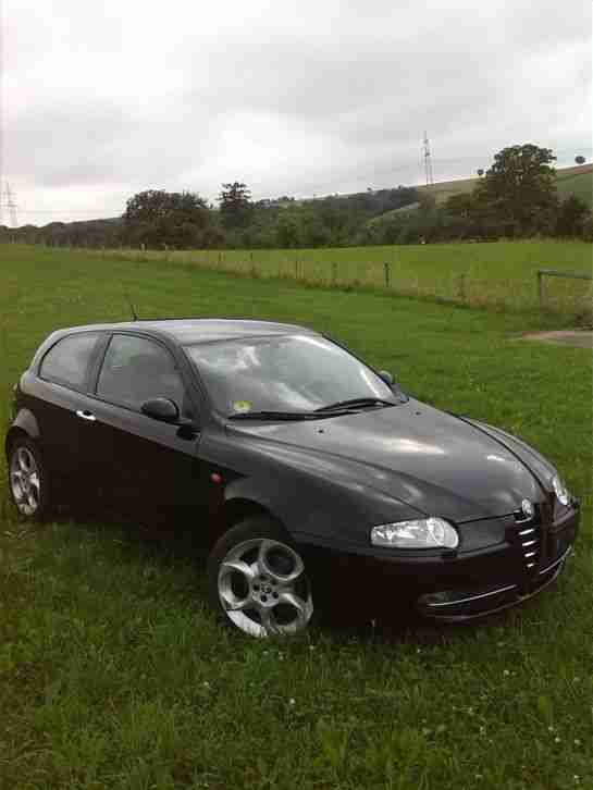 Alfa 147 Jtd Tüv 11/2015 Leder Alu Tempomat...