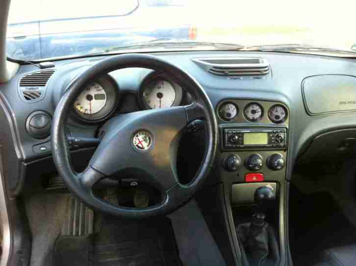 Alfa 156 2,4 JTD Sportwagon Leder Klima usw. 8 fach bereift