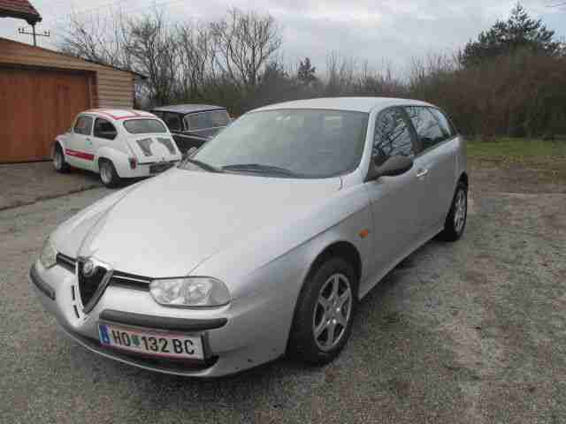 Alfa 156 SW 2, 0