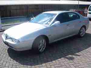 Alfa 166 2,0 16 V Twin Spark, super Zustand, sehr gepflegt, leider Motorschaden