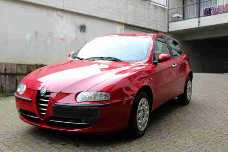 Alfa Romeo 1.6 Twin Spark als Sondermdell "Distinctive.