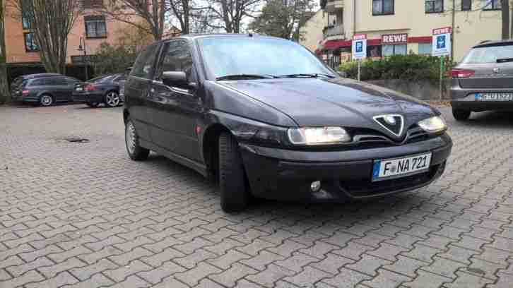 Alfa Romeo 145