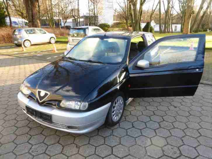 Alfa Romeo 145