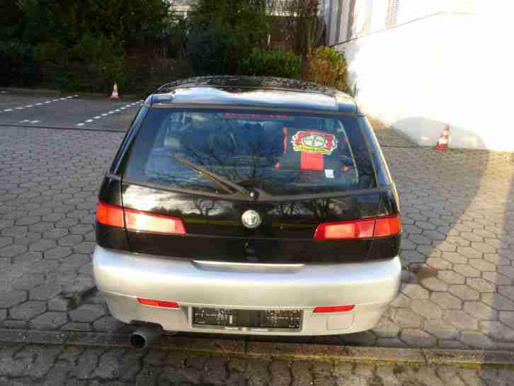 Alfa Romeo 145