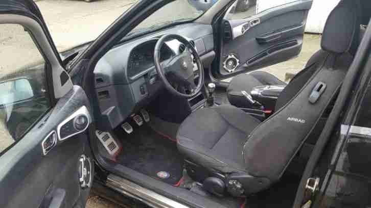 Alfa Romeo 145 1,9 JTD Sondermodell 500 Tüv 4/2017 Fahrtauglich