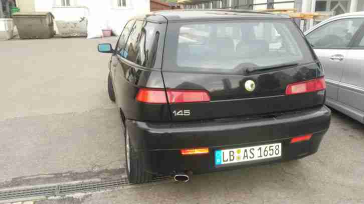 Alfa Romeo 145