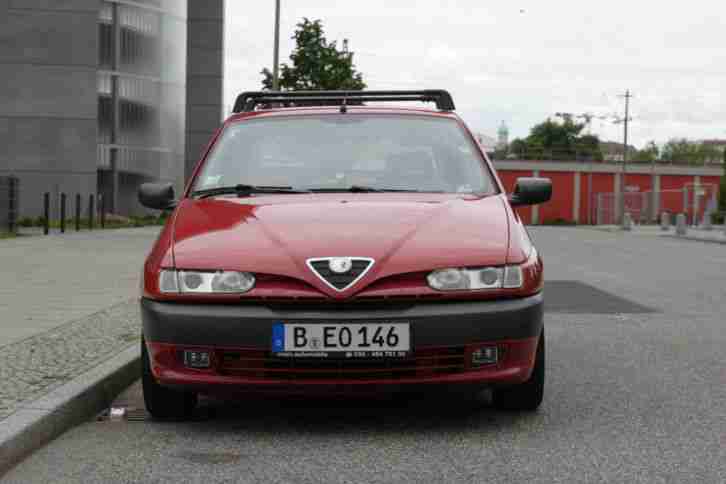 Alfa Romeo 146