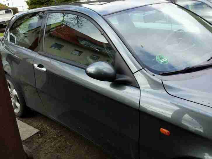 Alfa Romeo 147 1,6 Twin Spark Distinctive