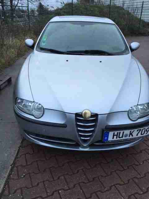 Alfa Romeo 147 1.6 silber TÜV bis 01/2018