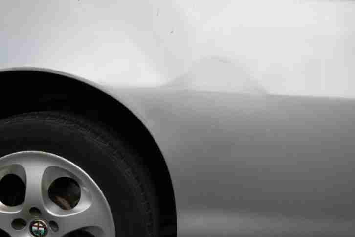 Alfa Romeo 147, 1.6L twinspark-Motor, EZ 06/2005, 135.000 km, Scheckheft