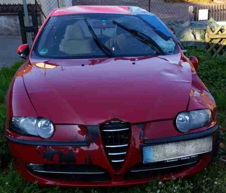 Alfa Romeo 147 1.9 - original Sportscup Fahrzeug - schwer beschädigt