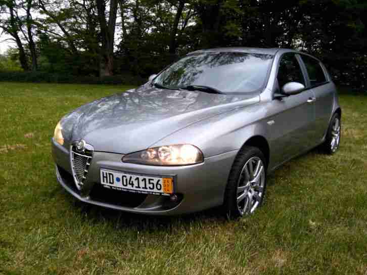 Alfa Romeo 147 Selespeed Facelift 4 Türig 150 Ps Voll. Tüv März 2016