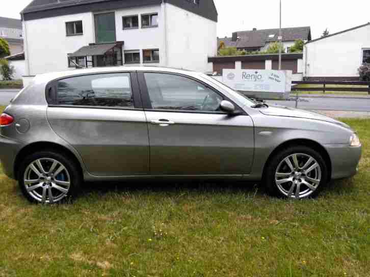 Alfa Romeo 147 Selespeed Facelift 4 Türig 150 Ps Voll. Tüv März 2016