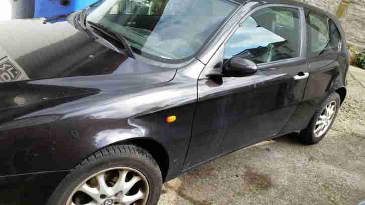 Alfa Romeo 147 - mit Bose Soundsystem - Klima - TÜV - 8fach bereift - an Bastler